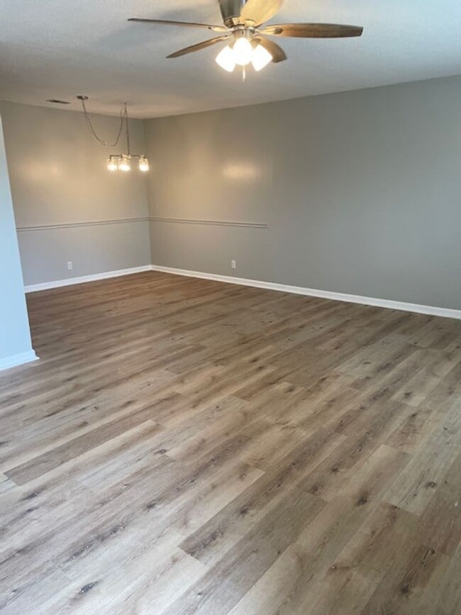 Building Photo - H&amp;H Properties of Floyd