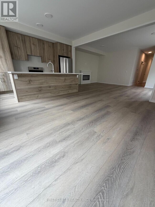 Building Photo - 26 Helmkay Ave