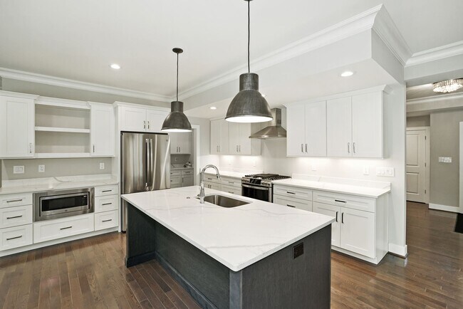 Foto del edificio - 517 Great Falls St