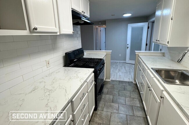 Foto del edificio - 3632 Firethorn Dr