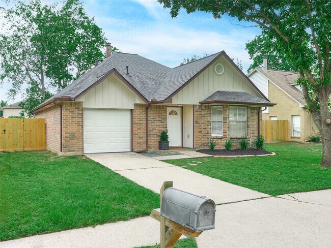 Foto del edificio - 12307 White River Dr