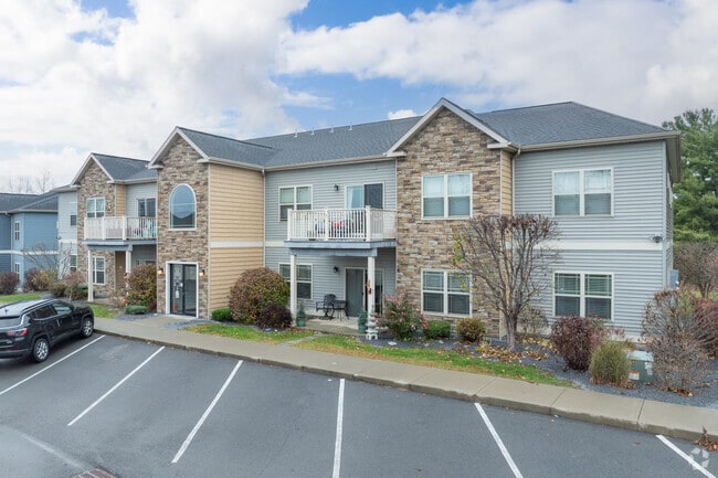 Building Photo - Mill Hollow Apartments