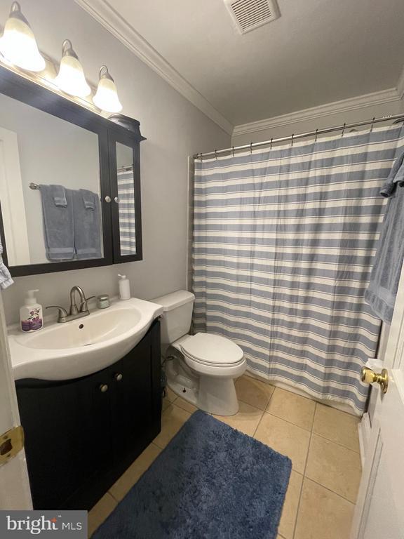 Foto del edificio - 6062 Potomac Dr