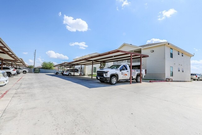 Building Photo - 2601 Lomas Del Sur Boulevard