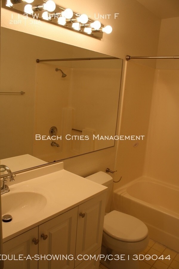 Foto del edificio - 113 W Spring St