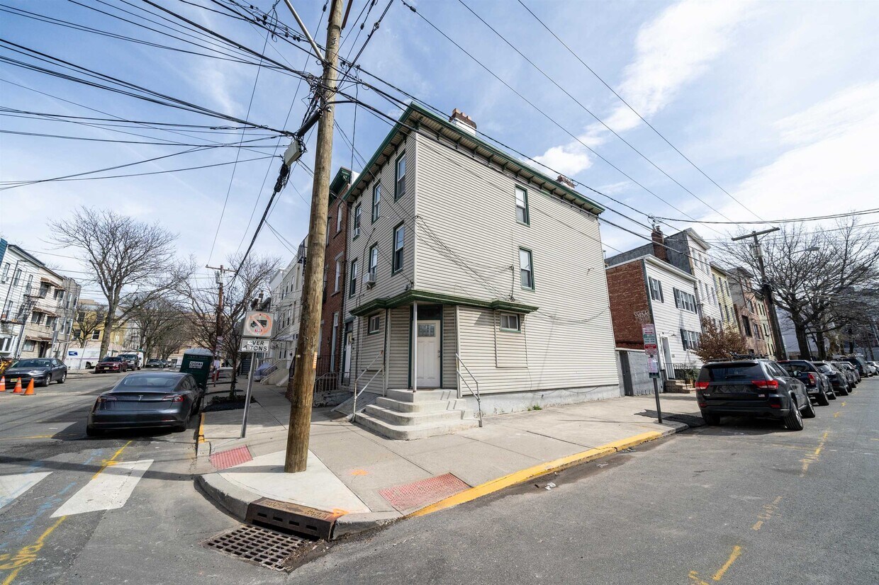 Foto principal - 74 Colgate St