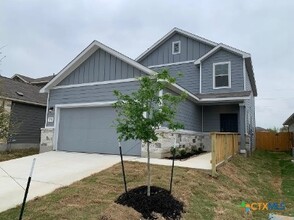 Building Photo - 271 Kinsley Wy