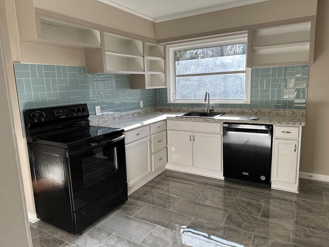 Building Photo - 741 Barron Dr