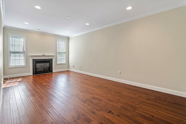 Foto del edificio - 86 Deepwater Cir