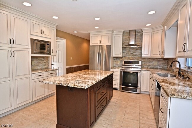 Building Photo - 297 Little York Pattenburg Rd