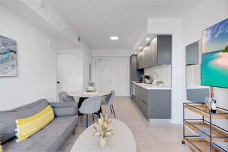 Building Photo - 227 NE 2nd St Building Photo - 227 NE 2nd St