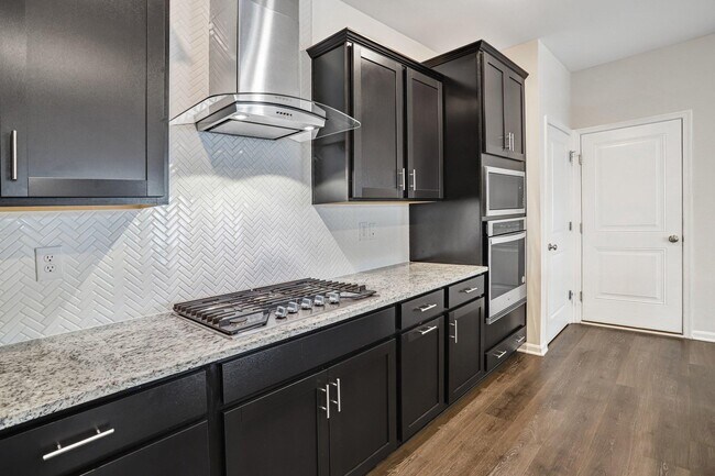 Foto del edificio - 404 Constellation Ln
