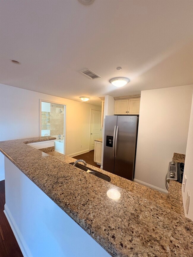 Building Photo - 127 Madison Ave