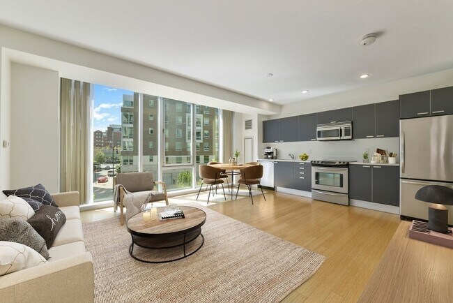 Foto del edificio - 2 Earhart St