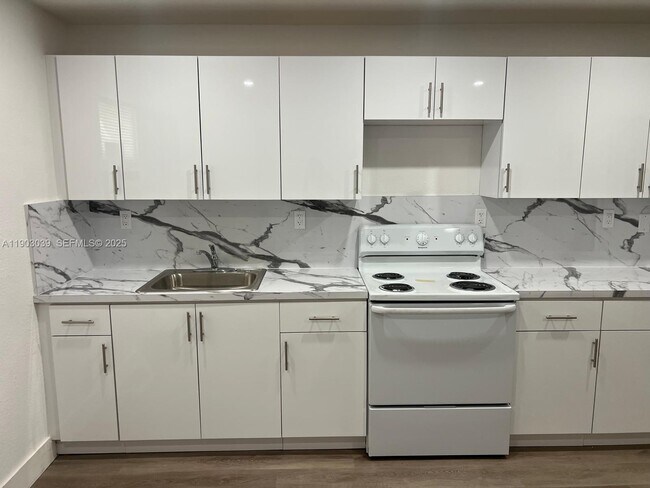 Foto del edificio - 1236 NW 4th Ave