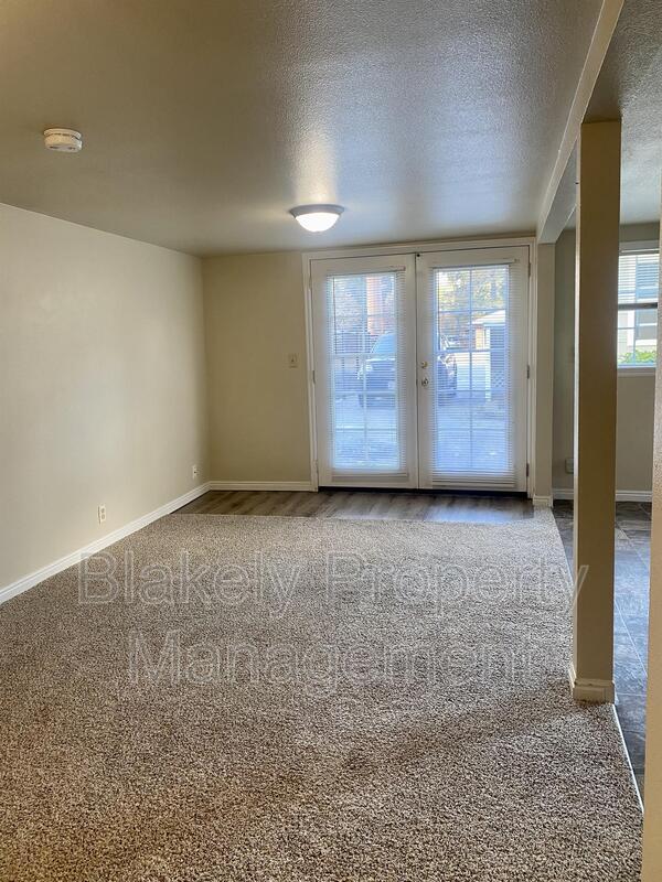 Foto del edificio - 3009 W Overland Rd