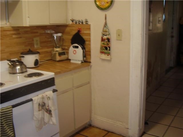 Foto del edificio - 614 SW 14th Ave