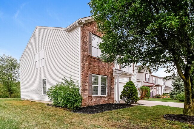 Foto del edificio - 6058 Amber Valley Ln