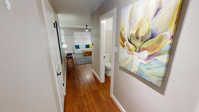 Foto del edificio - 4301 Banister Ln