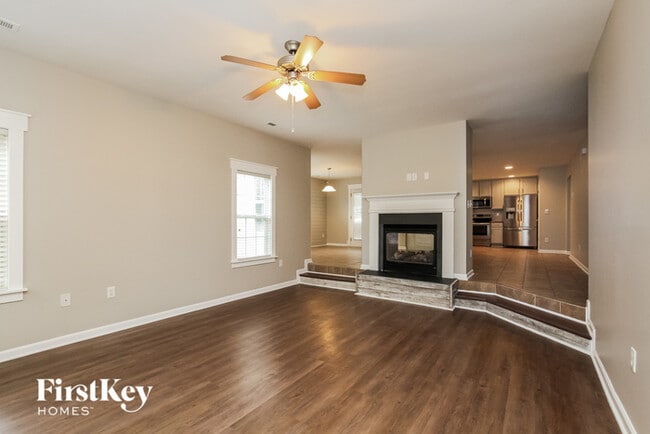 Foto del edificio - 7671 W Berkeley Rd