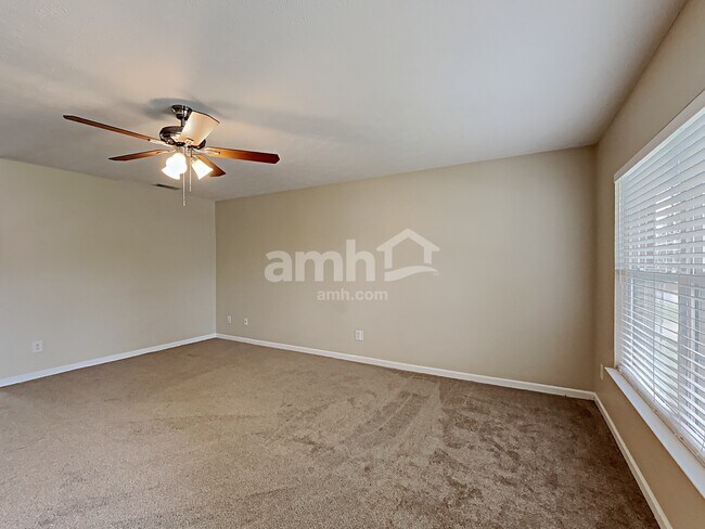 Foto del edificio - 3304 Monoco Drive