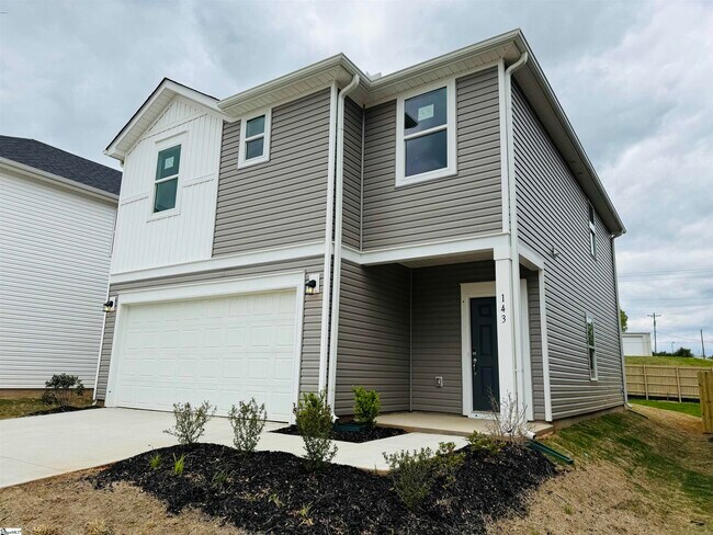 Building Photo - 143 Longleaf Ln