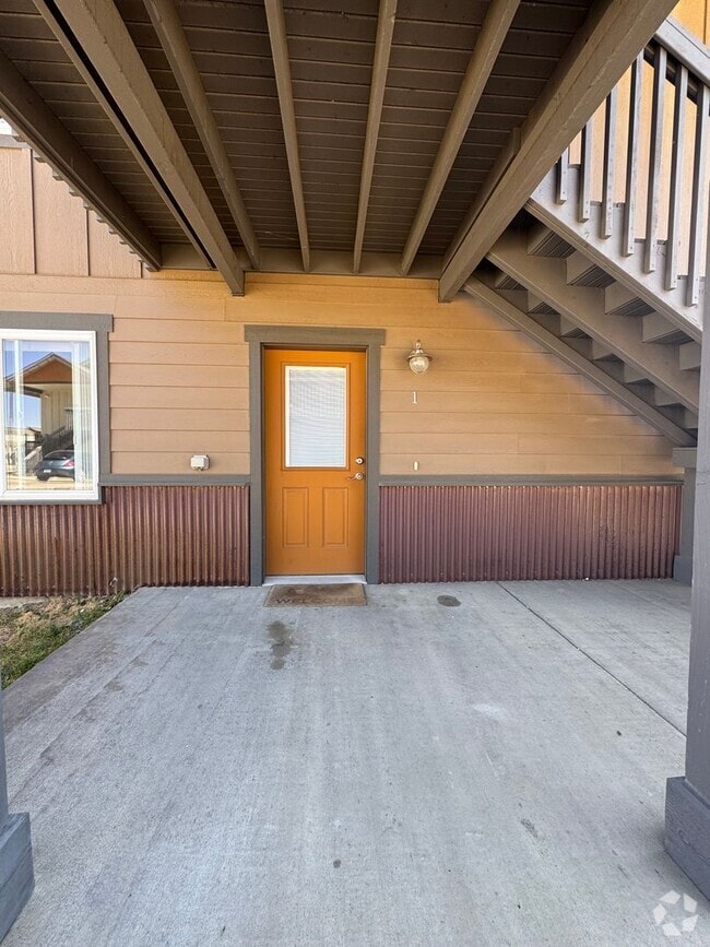 Building Photo - 2239 Airport Rd