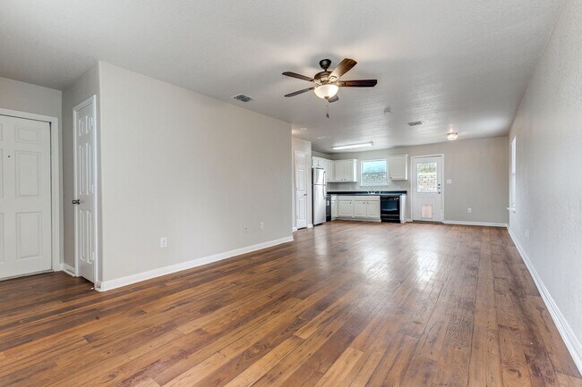 Foto del edificio - Charming 2- Bedroom in Canyon Crossing