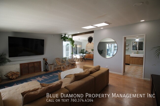 Building Photo - 134 Santa Clara Dr