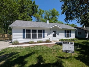 Building Photo - 920 Courtney Dr