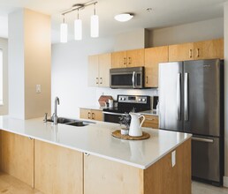 Building Photo - Bennett House