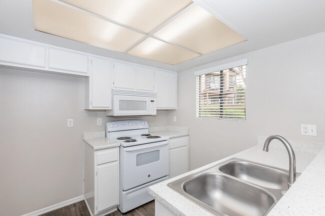 Building Photo - Mountain Springs Apartment Homes