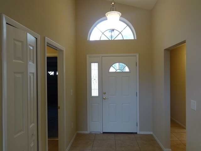 Building Photo - 96 Knights Hollow Dr