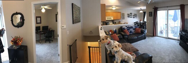Building Photo - 3 br, 1.5 bath Duplex - 3990 Keller Rd