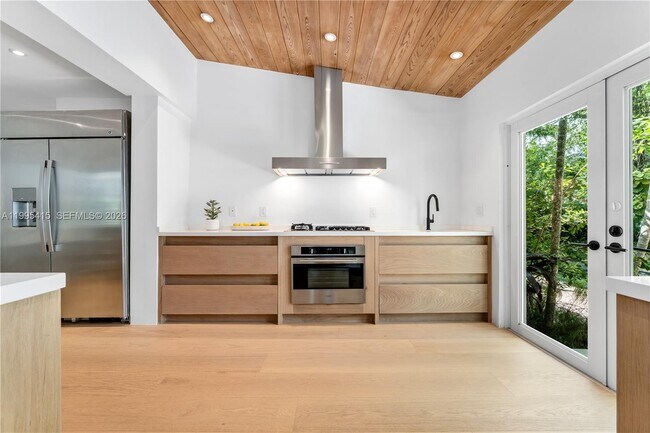 Foto del edificio - 5812 Alton Rd