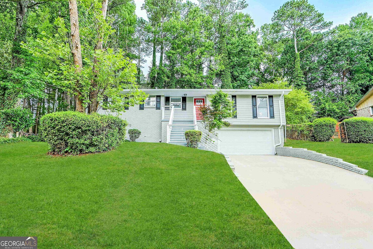 3677 Glen Mora Dr, Decatur, GA 30032 House Rental in Decatur, GA