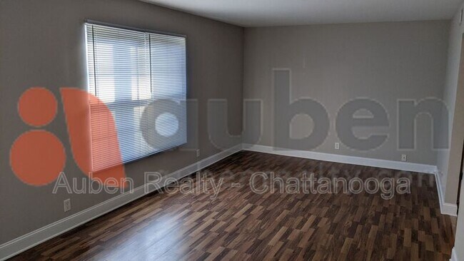 Foto del edificio - 3913 Bowman Ln