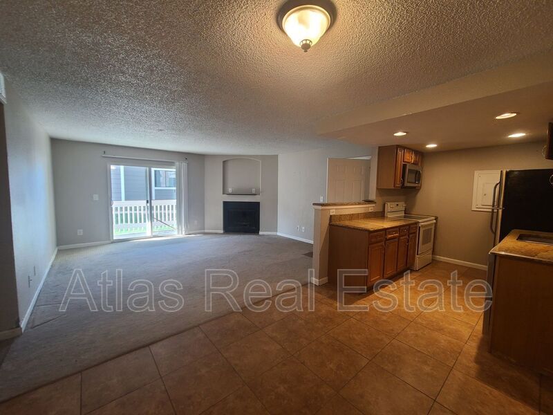 18051 E Kentucky Ave Unit 101, Aurora, CO 80017 Condo for Rent in