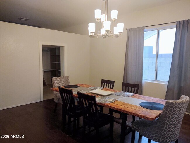 Foto del edificio - 741 SOHO Pl