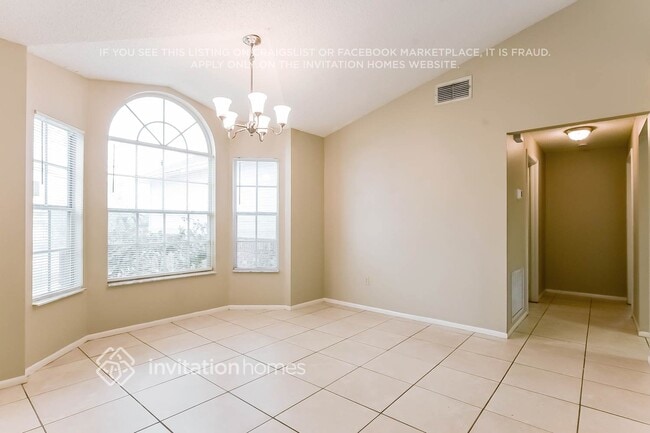 Foto del edificio - 282 Lake Doe Blvd