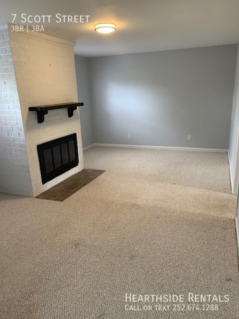 Building Photo - 3 Bed 2 Bath Townhouse in Windy Ridge