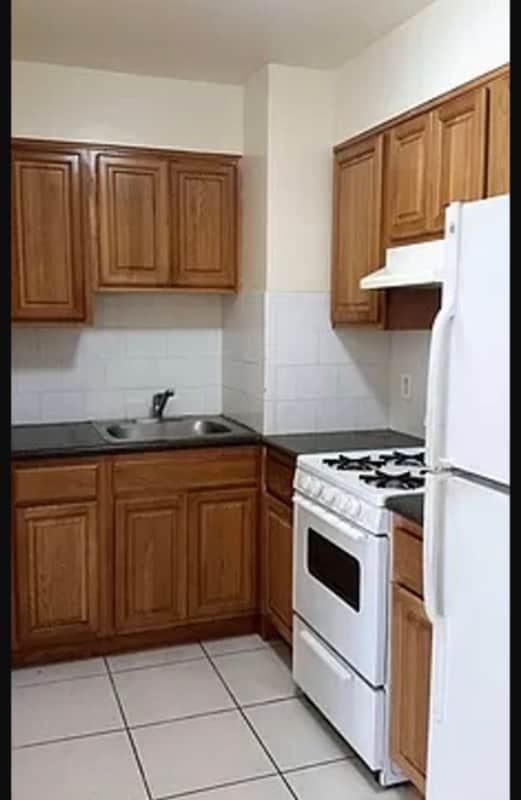 Photo - 141-35 Pershing Crescent House