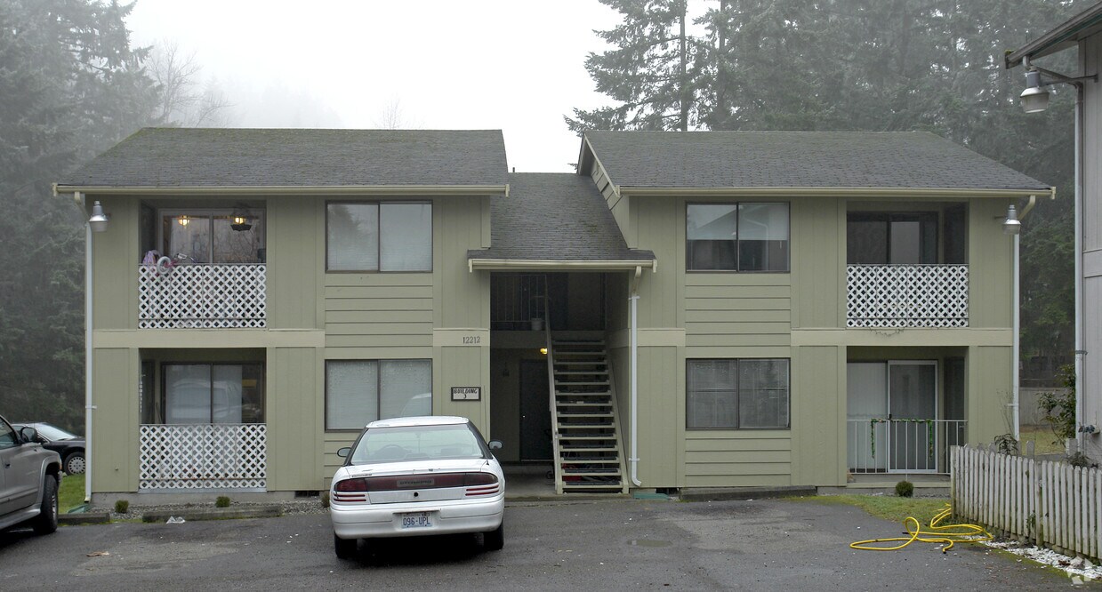 Building Photo - 12212 118th Ave E