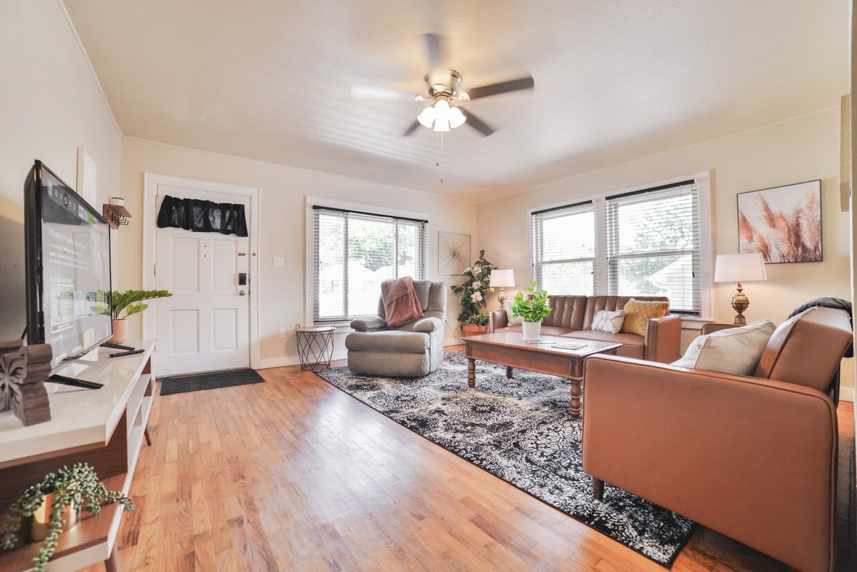 635 Whitelaw Ave, Cape Girardeau, MO 63701 House Rental in Cape Girardeau, MO