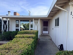 Building Photo - 1746 Dewey St