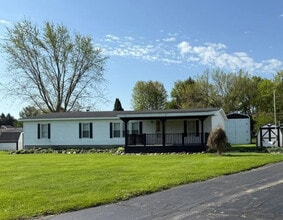 Building Photo - 5545 Monticello Dr