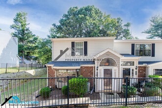 Building Photo - 7908 Falcon Rest Cir