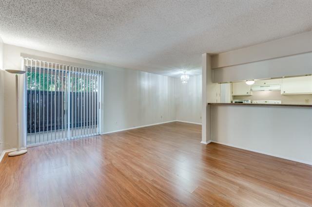 Foto del edificio - 12830 Midway Rd