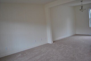 Building Photo - Stonecrest Drive
