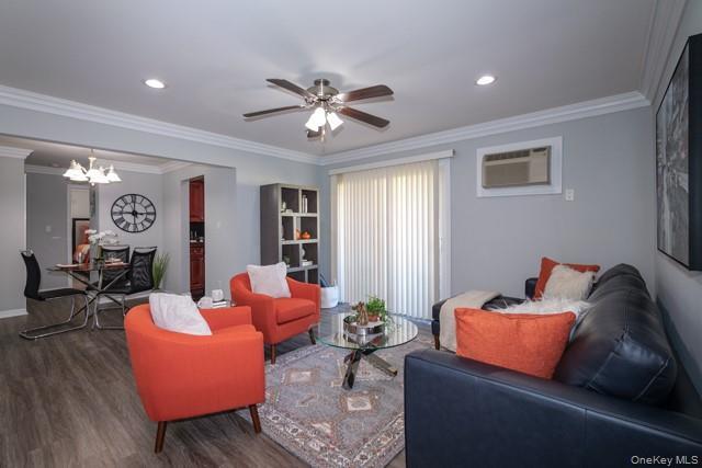 Foto del edificio - 675 Conklin St